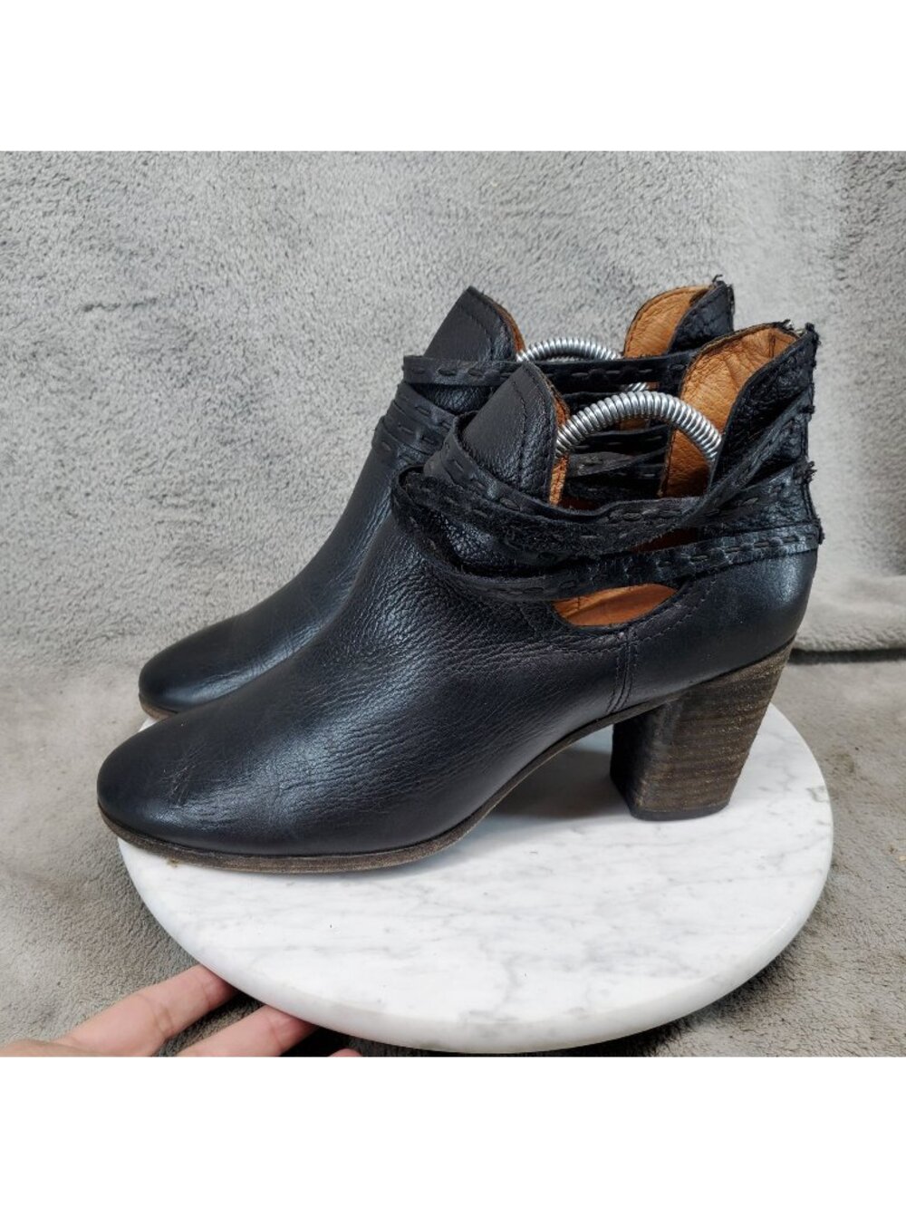 Frye Shoes Womens Size 10 Black Leather Naomi Pickstitch Ankle Boots *Read*